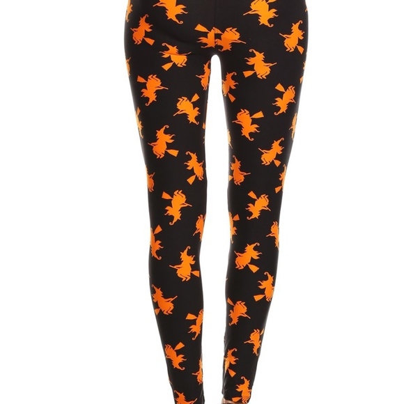 Blow Out SALE‼️Halloween Witches Soft Leggings - Picture 4 of 6